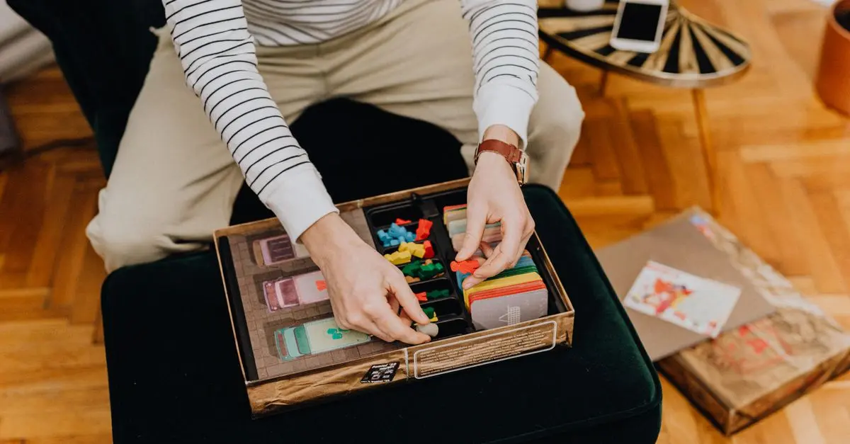 Comment les jeux de société favorisent l'apprentissage ludique