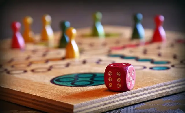 Comment les jeux de société stimulent la créativité chez les joueurs