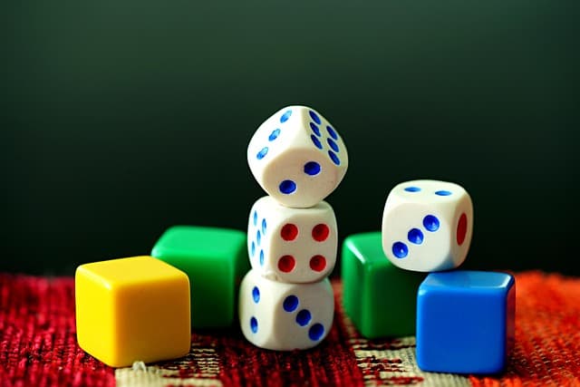 Comment les jeux de société stimulent la créativité des joueurs